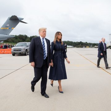 Trump & Melania airport